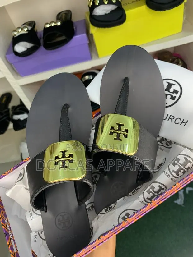 Ladies Wear · Photo 1