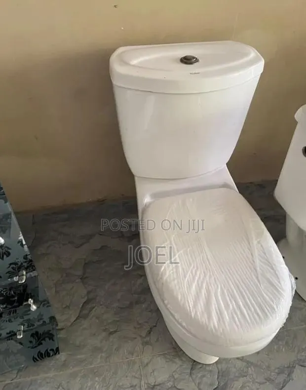 Premium Twyford W/C and Other Plumbing Item · Photo 1