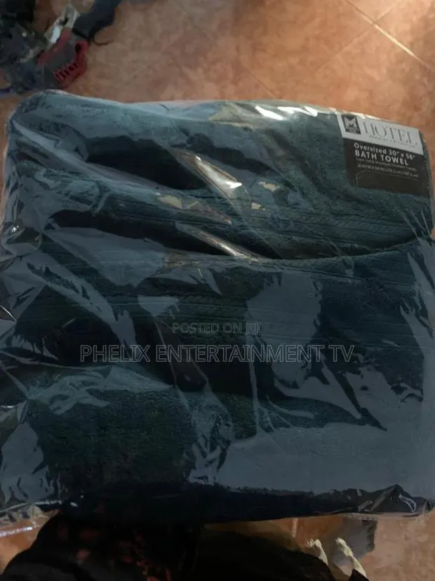 Towels ( Brand New American Made ) · Photo 1