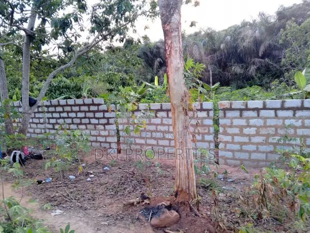 Plots of Land for Sale at Aburi · Photo 1