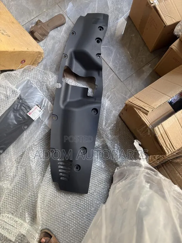 Civic Radiator Panel Cover 2016 2017 2018 2019 2020 · Photo 1
