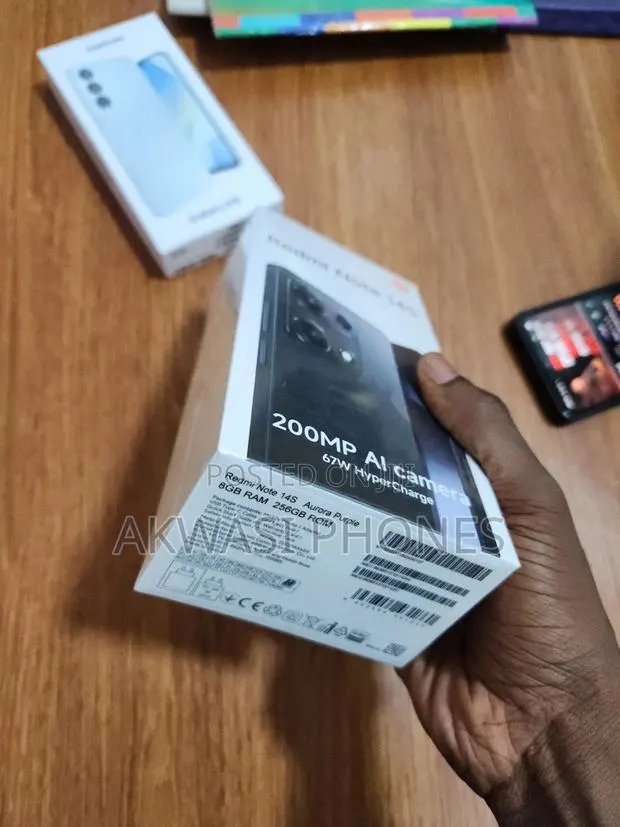 New Xiaomi Redmi Note 14S 256 GB Black · Photo 1