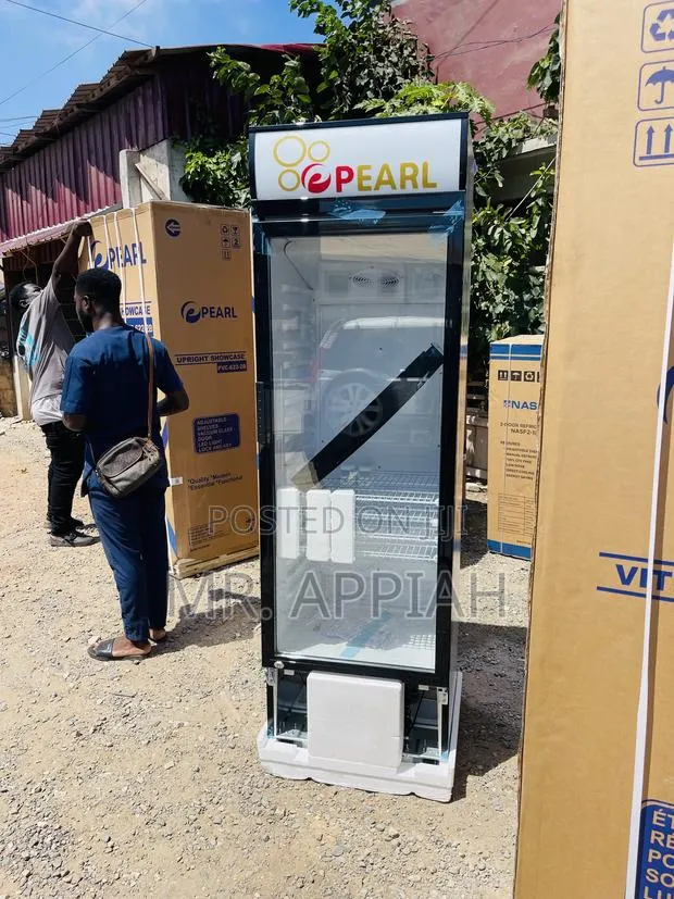 Durable and Affordable Pearl PVC 352 300L Display Fridge. · Photo 1