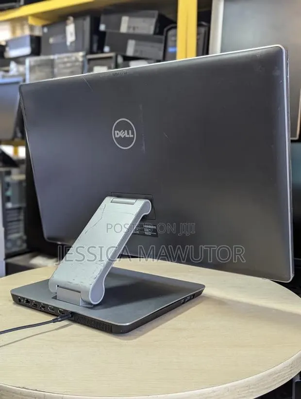 Desktop Computer Dell 2GB Intel Core i7 HDD 1T · Photo 1