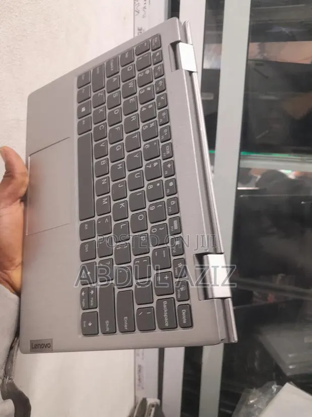 Laptop Lenovo Ideapad 3 4GB Intel SSD 128GB · Photo 1