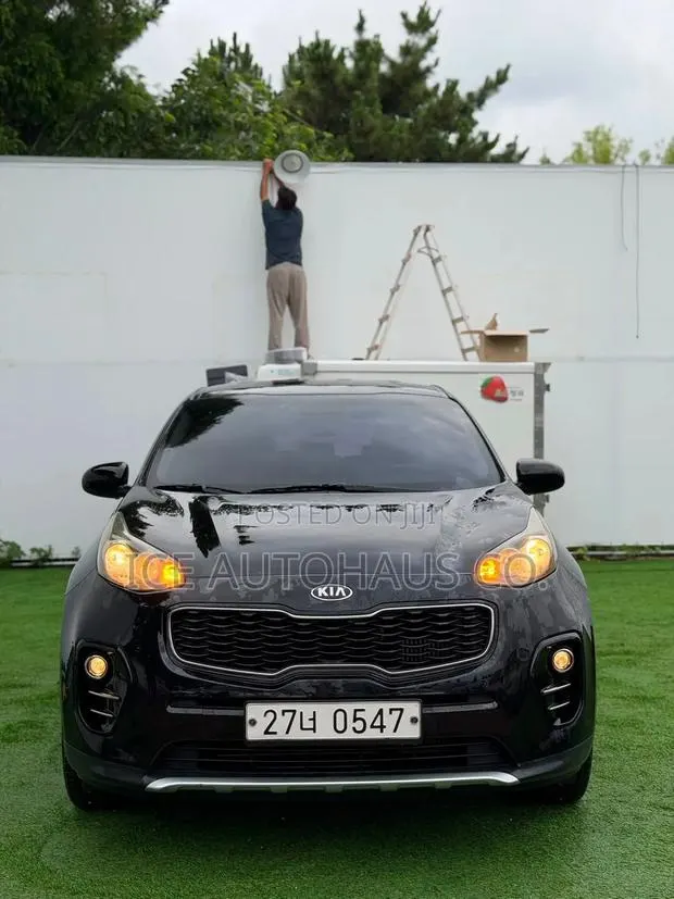 Kia Sportage 2016 Black · Photo 1