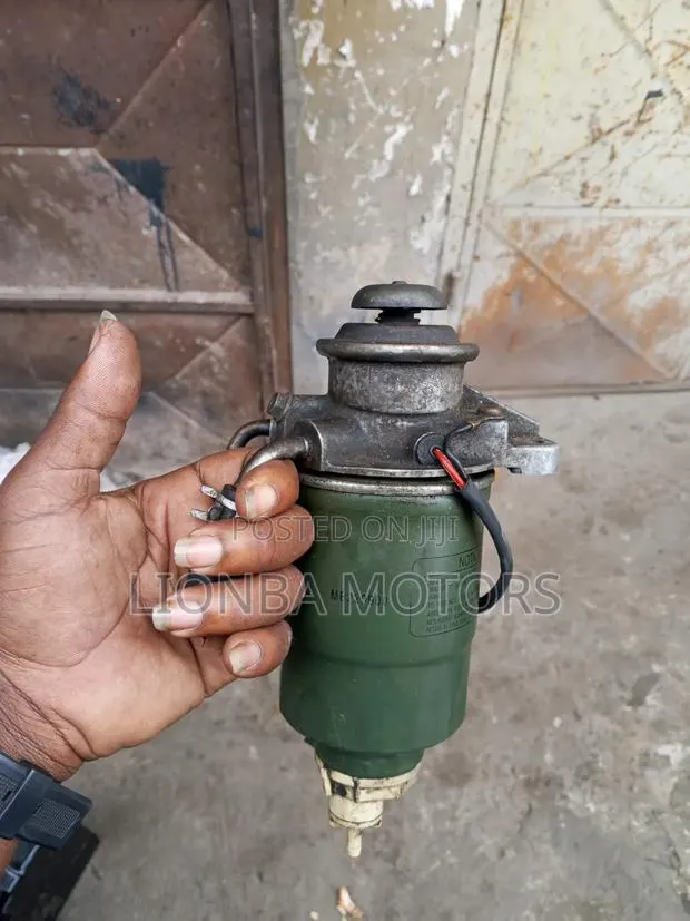 Hyundai Grace Hand Pump · Photo 1