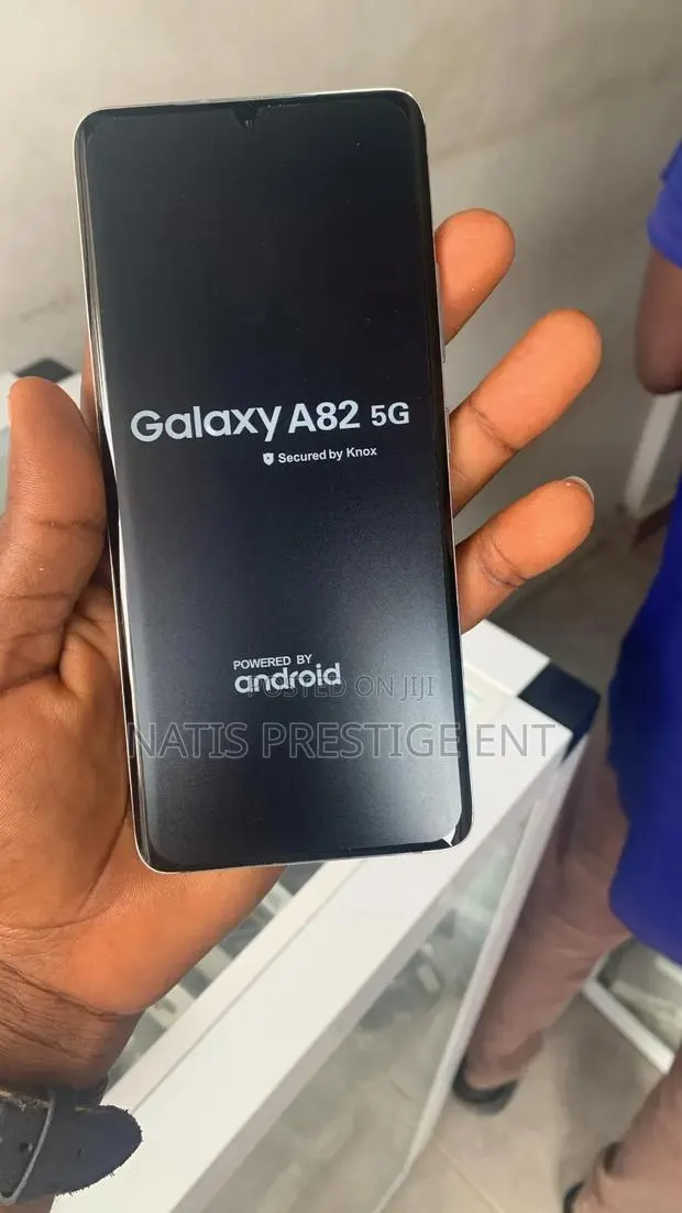 New Samsung Galaxy A82 5G (Galaxy Quantum 2) 128 GB White · Photo 1