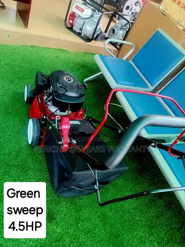 Green Sweep 4.5HP Ecoolmax Pertol Mower Japan Model Made In · Photo 1