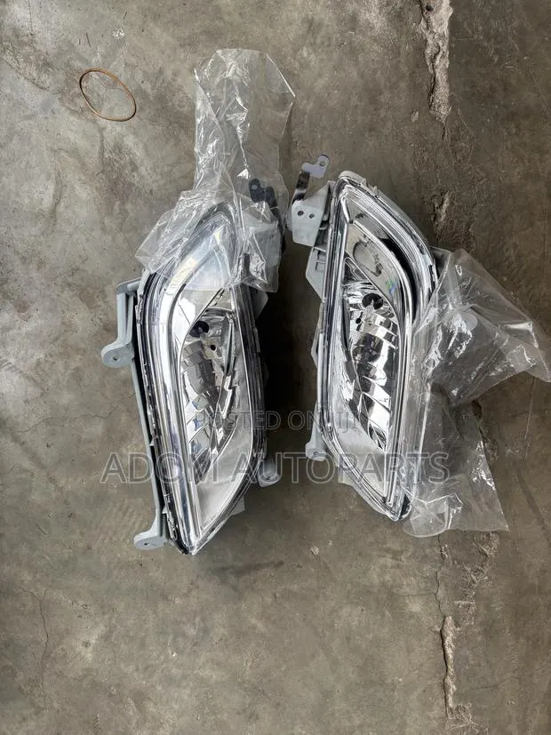 Hyundai Veloster Foglight 2013 2014 2015 2016 2017 2018 · Photo 1