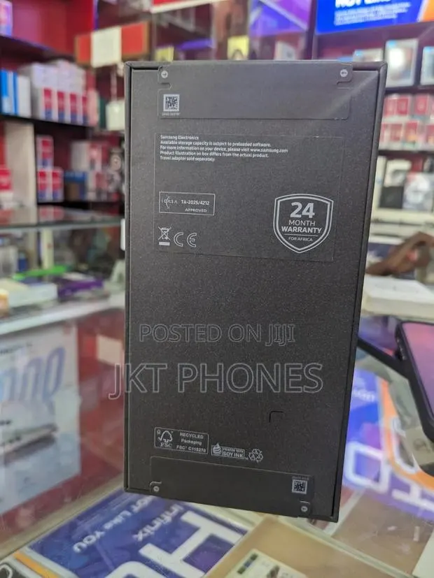 New Samsung Galaxy S26 Ultra 5G 256 GB Black · Photo 1