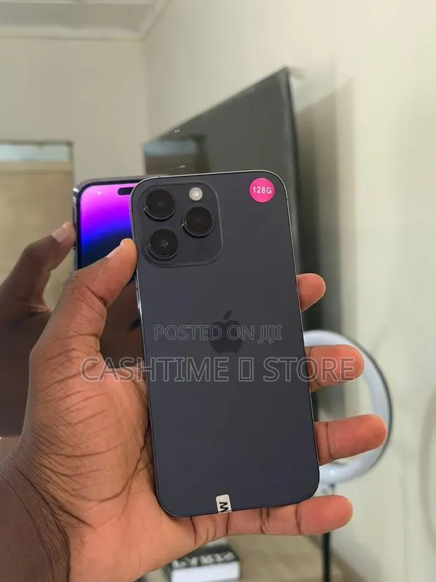 Apple iPhone 14 Pro 128 GB Purple · Photo 1
