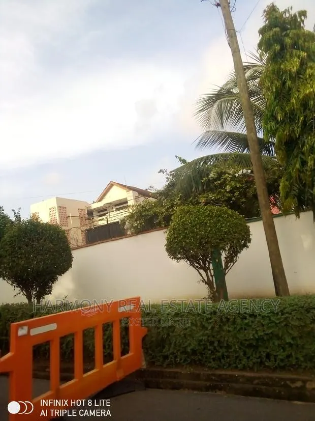 4bdrm House in Abelemkpe for sale · Photo 1