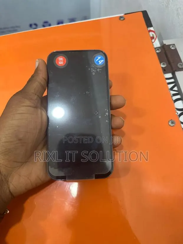 Apple iPhone 14 Pro 256 GB Purple · Photo 1