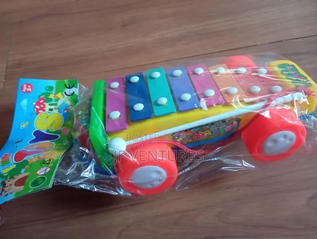 Car Shaped Xylophone Toy · Photo 1