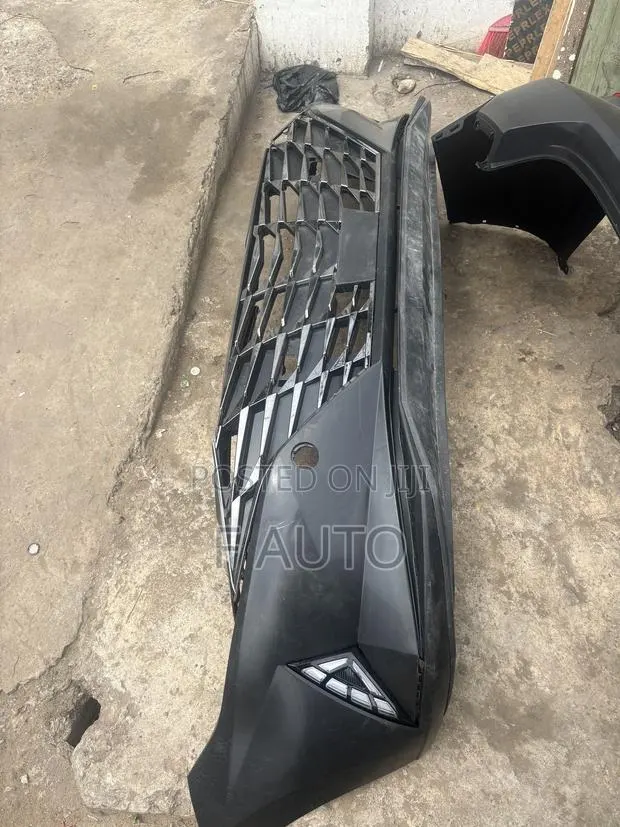 Hyundai Elantra 2021,2022,2023 Front Bumper Complete · Photo 1