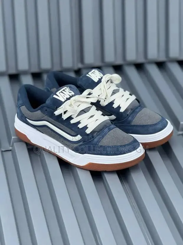 New Skull Vans · Photo 1