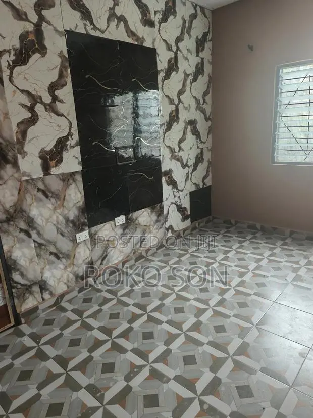 Mini Flat in Dr Roko, Manhean for rent · Photo 1