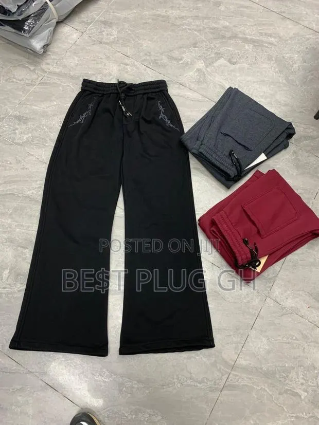 Unisex Joggers · Photo 1
