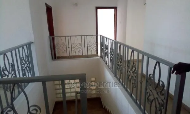4bdrm House in Dki Properties, Labone for Rent · Photo 1