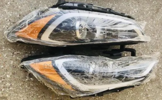 Hyundai Elantra 2017–2018 Headlights Availableforeign Autoparts Burton · Photo 1