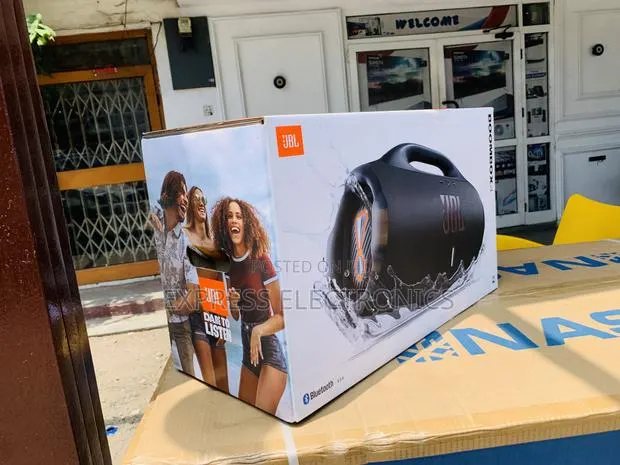 Text 10GiG for JBL Boombox 4 | Most Powerful JBL Portable Waterproof · Photo 1