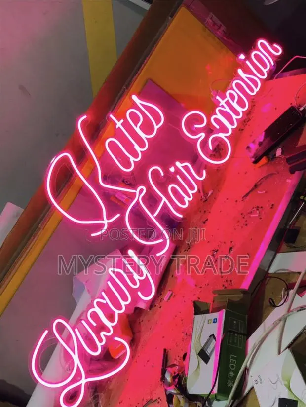 Neon Signage · Photo 1