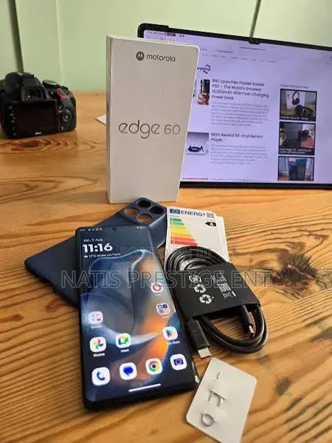 New Motorola Edge 60 256 GB Black · Photo 1