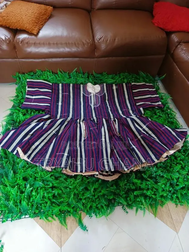 Shop Affordable Original Smocks Online at Tryahu · Photo 1