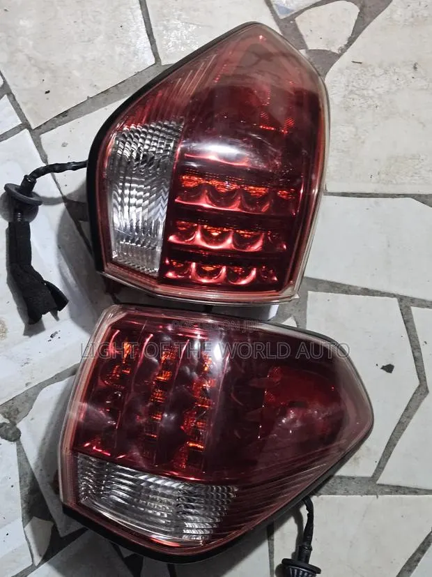 Infiniti Qx56 Taillights Available · Photo 1