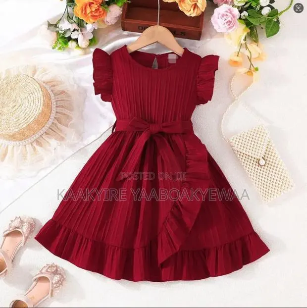 Kid's Dress · Photo 2