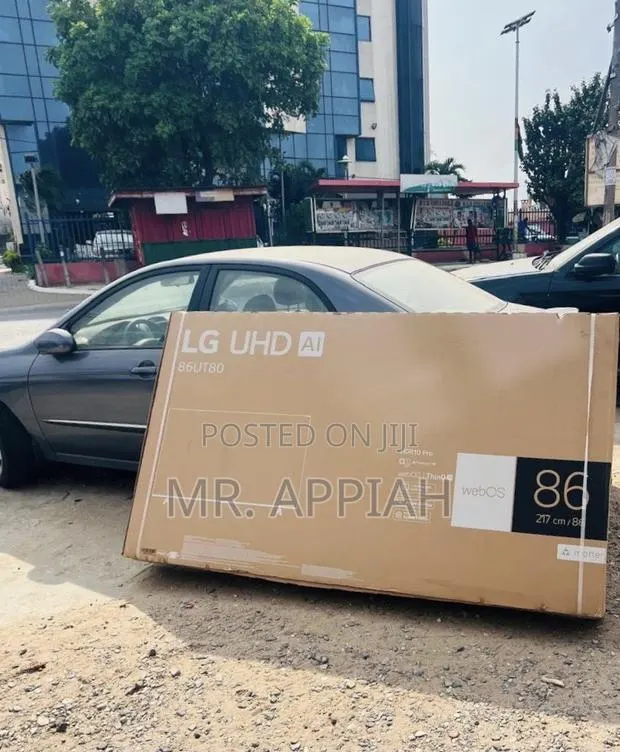 Classic Lg 86ur8000 86 Led Uhd Smart Webos Tv(2026 Model) · Photo 1