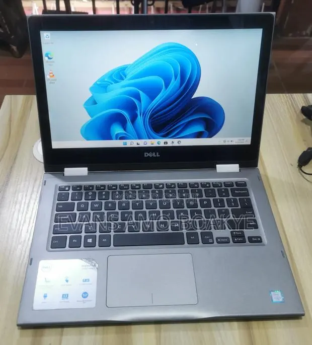 Laptop Dell Inspiron 13 5368 8GB Intel Core i3 HDD 500GB · Photo 1
