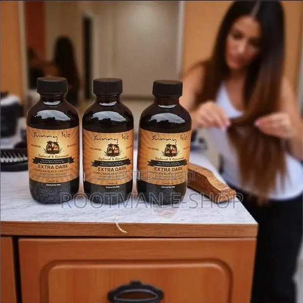 Extraa Dark Jamaican-Castor Oil · Photo 1