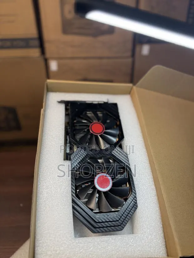 XFX Fatboy Rx590 Core Edition · Photo 1