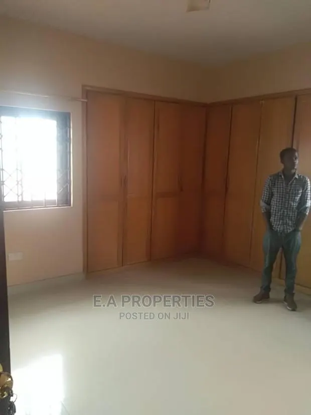3bdrm Apartment in E a Properties, Ability for Rent · Photo 1