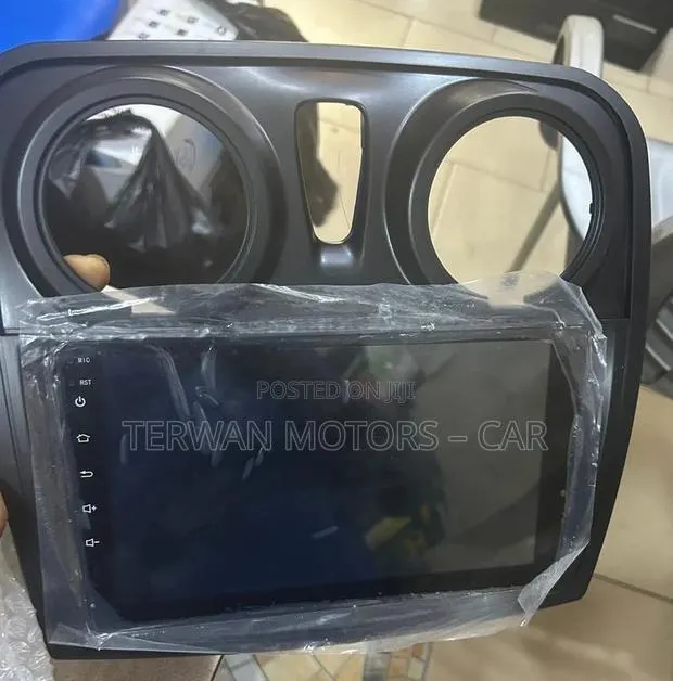 New Car Android Multimedia for Renault Logan 2015 to 2018 · Photo 1