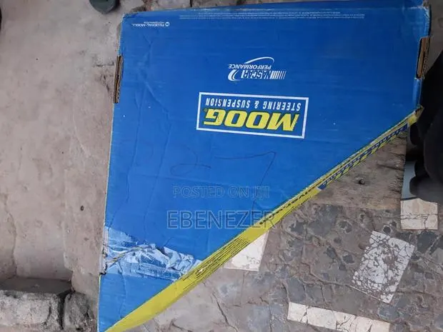 Ford E250 Car Parts · Photo 1