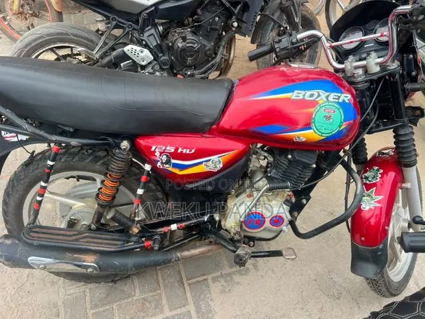 Bajaj Boxer 125 2025 Black · Photo 1