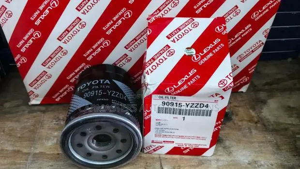 Toyota Oil Filter (90915-Yzzd4) · Photo 1