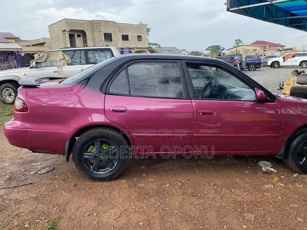 Toyota Corolla 2001 Purple · Photo 1