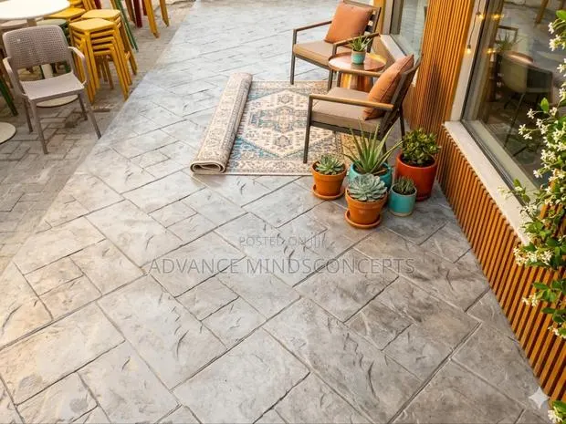 Floor Concrete Color Design · Photo 1
