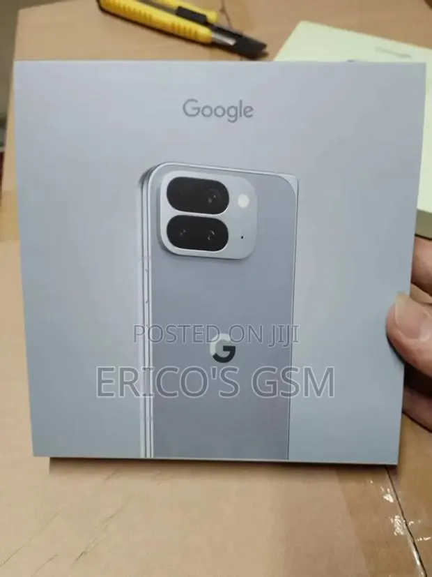New Google Pixel 10 Pro Fold 256 GB Blue · Photo 1