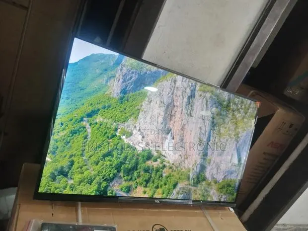 TCL Smart Tv Elegance That Turns Simple Rooms Premium · Photo 1