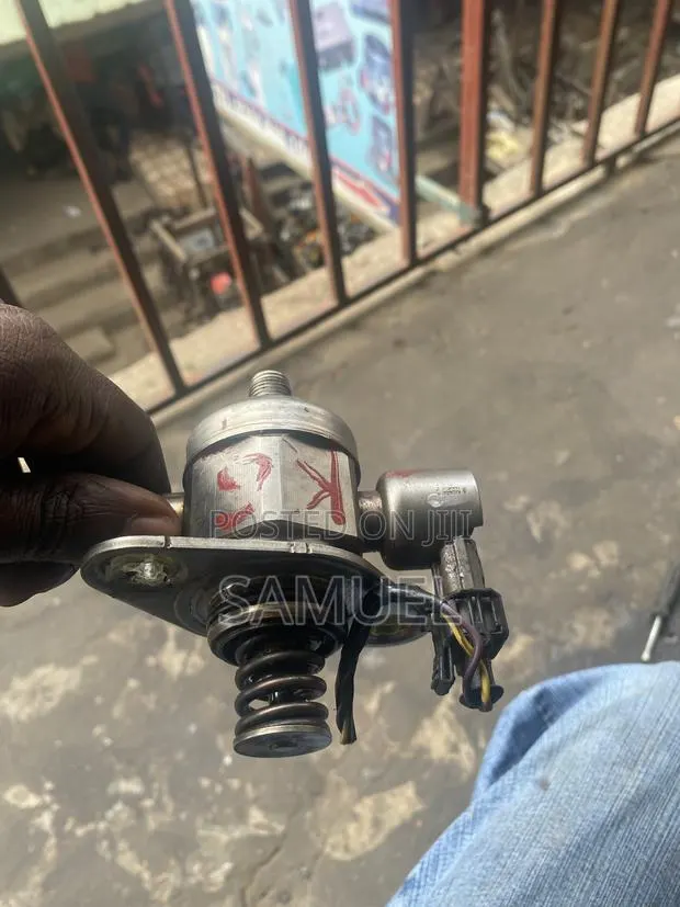GMC High Pressure Fuel Pump · Photo 1