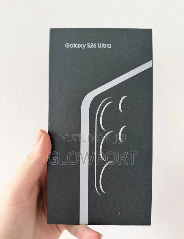 New Samsung Galaxy S26 Ultra 5G 1 TB Black · Photo 1