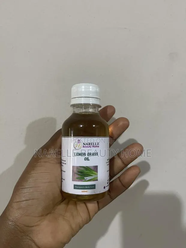 - Lemon Grass Oil · Photo 1