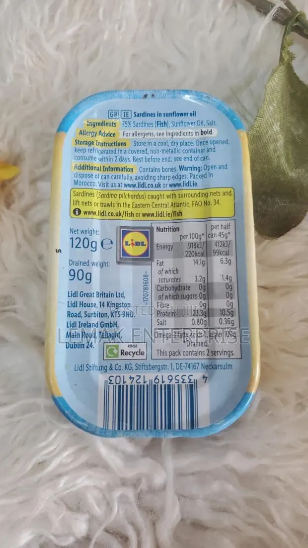Nixe Sardines in Sunflower Oil. From UK · Photo 3
