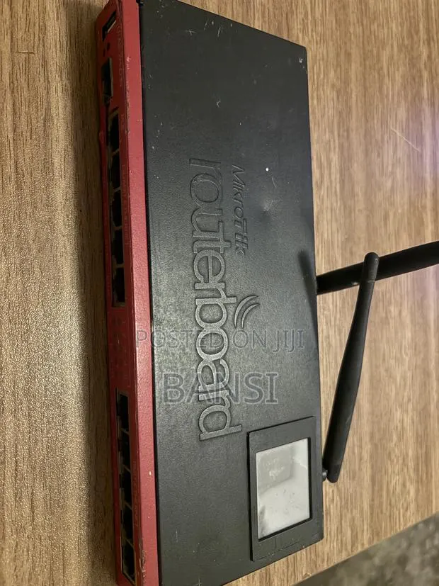 Mikrotic Router · Photo 1