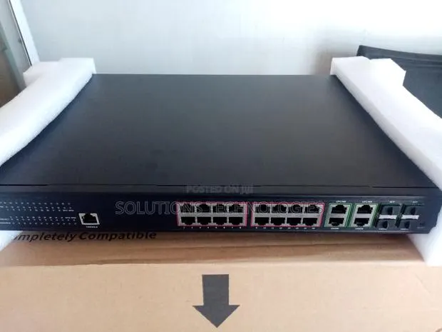 16gigabit+4+(SFP)POE Managed Switch · Photo 1